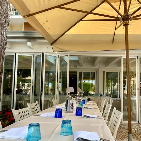 Hotel Franca 3*