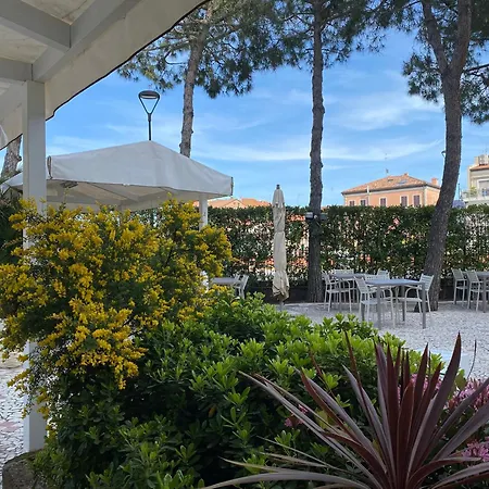 Franca Hotel