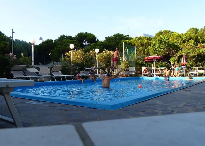 Franca 3* מילאנו מריטימה