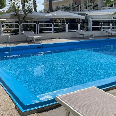 Franca Milano Marittima