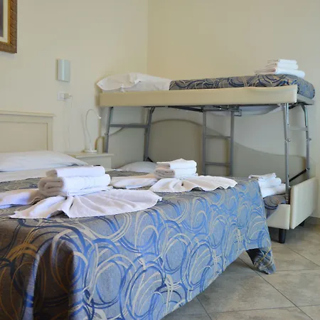 Franca Hotel 3*