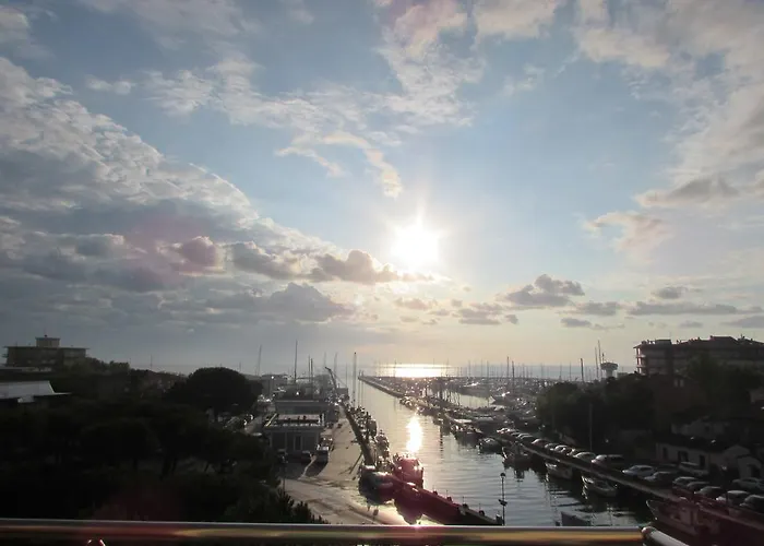 Franca ميلانو ماريتيما