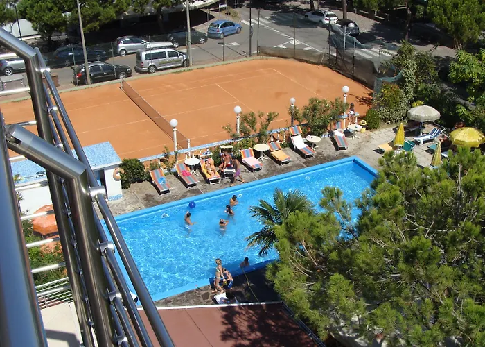 Franca 3* ميلانو ماريتيما